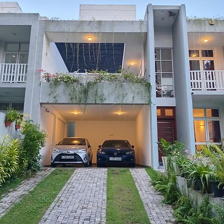 Oesis - Stylish Villa Steps From Historic Galle Fort Extérieur photo